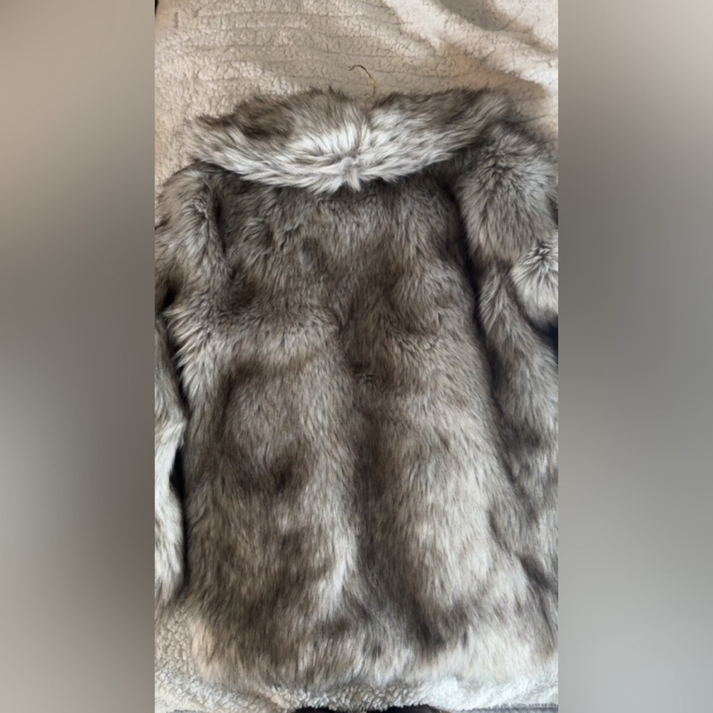 NWT Abercrombie & Fitch Faux Fur Coat - Picture 5 of 8